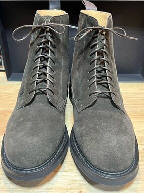 Church’s Eastville Custom Grade Men’s Suede Boots W/ Danite Soles US Sz 9E EUC